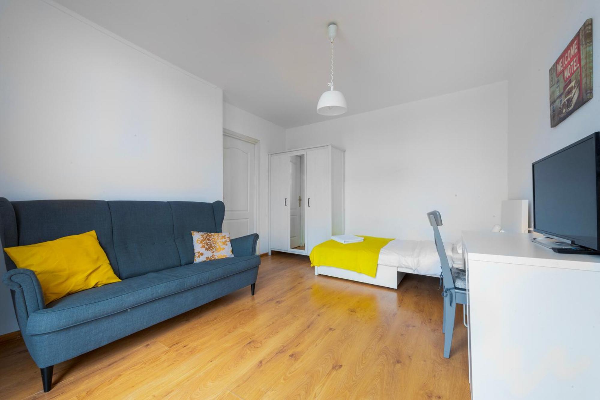Apartament Quiet 3-bedroom Flat. Old Town.
