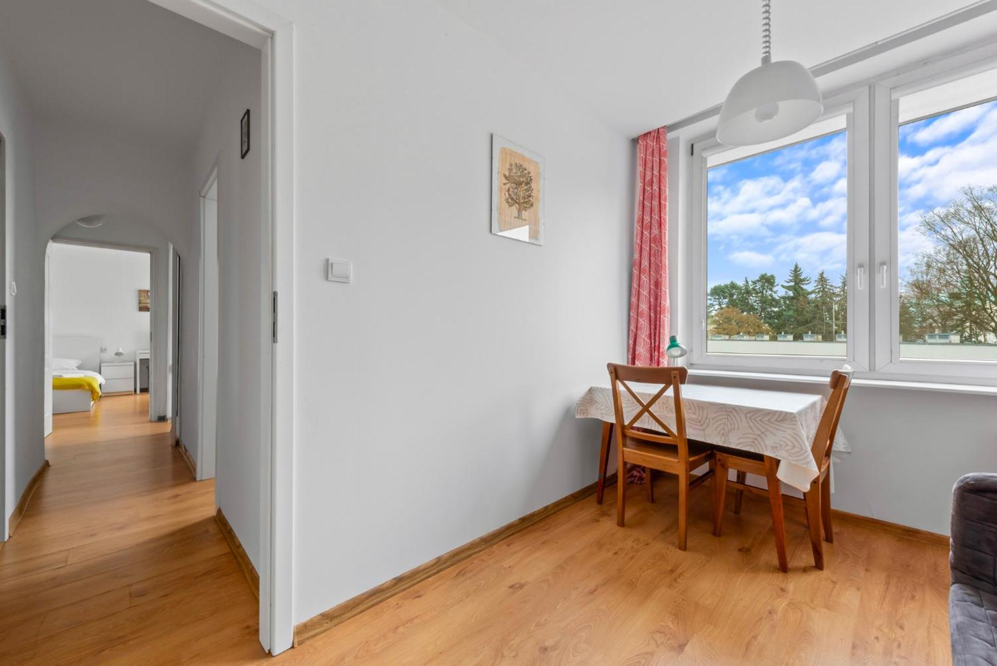 Quiet 3-bedroom Flat. Old Town. Apartament Warszawa