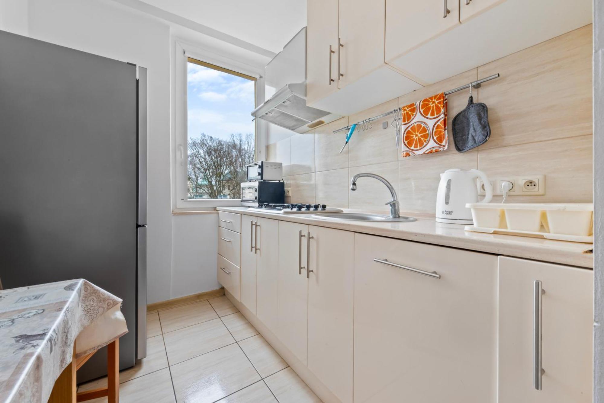 Apartment Quiet 3-bedroom Flat. Old Town. *